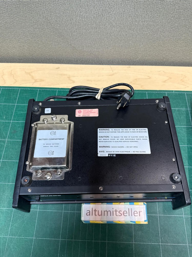 Shure FP16A Audio Distribution Amplifier, Input: 1 Output: 6 XLR