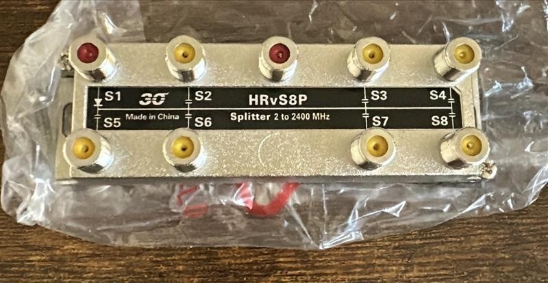 Sonora HRvS8P 8-way Splitter