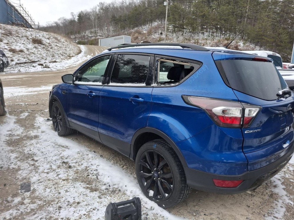 2017 Ford Escape 8 Screen Display - Used, Reprogramming Required, No Code