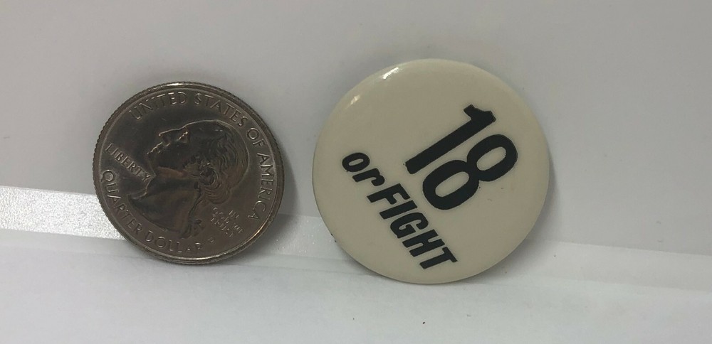 Vintage 18 Or Fight Pin