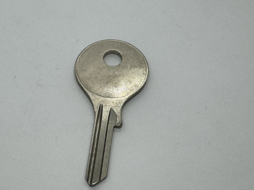 ilco DM10 Key Blanks - Made in Canada - NOS