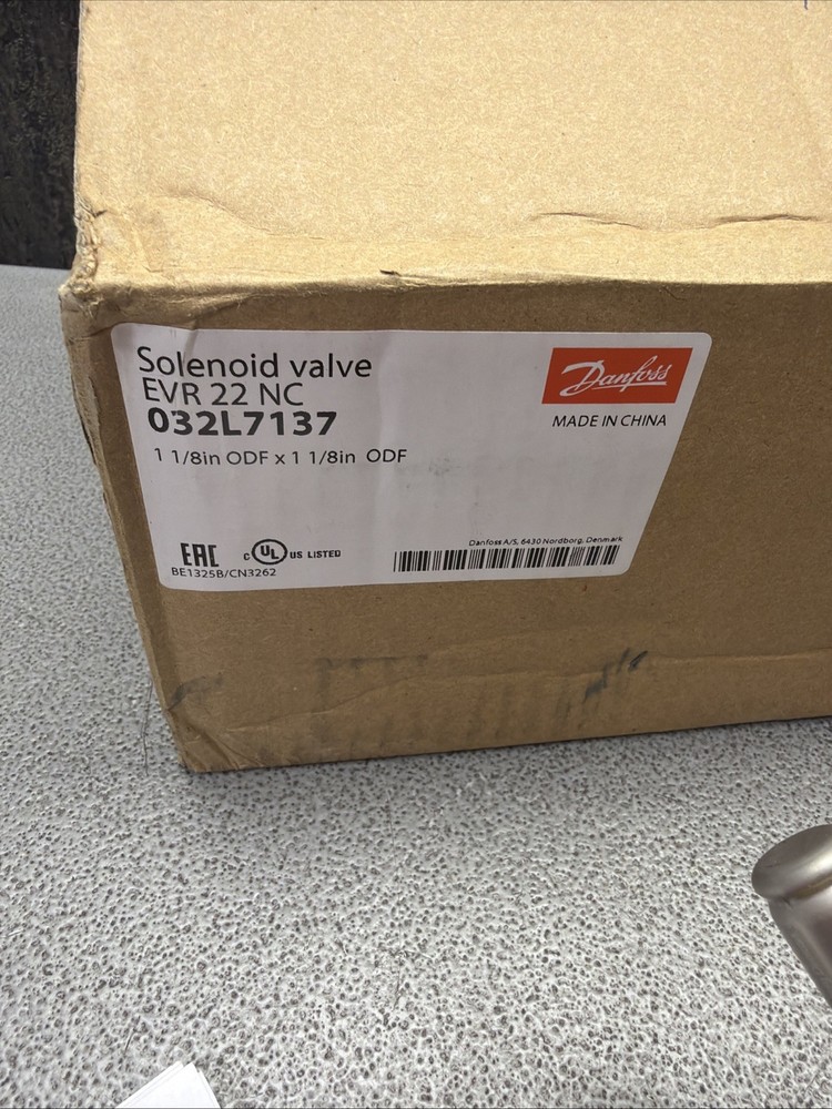 DANFOSS 032L7137 SOLENOID VALVE