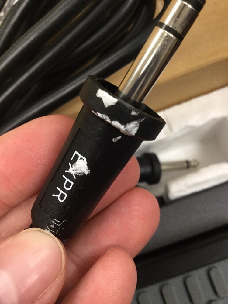 M-Audio Black Box Pedal Board