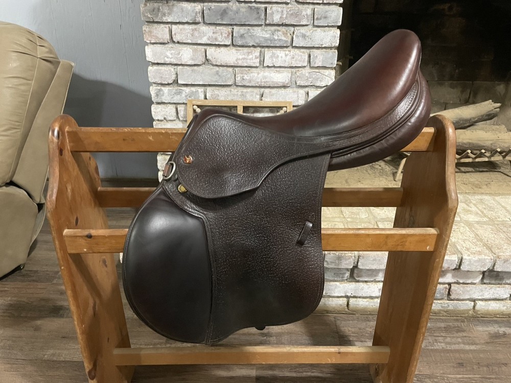 Prestige English Saddle