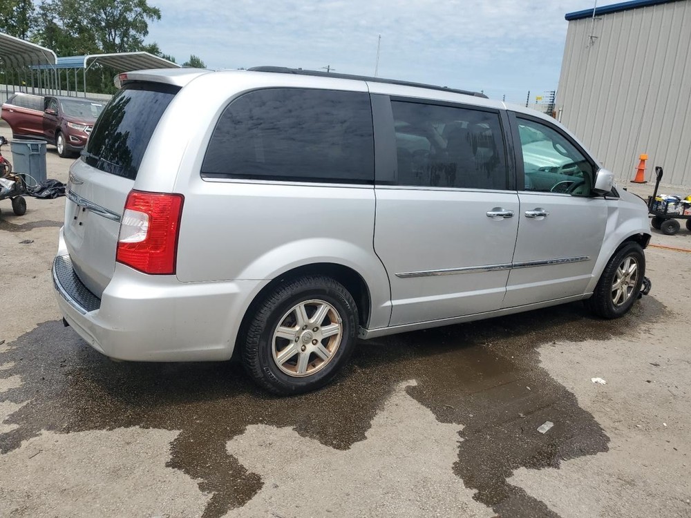 Used Blind Spot Detection System Warning Control Module fits: 2012 Chrysler Town