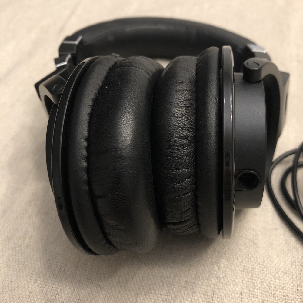 Samson Z55 Professional Reference Headphones