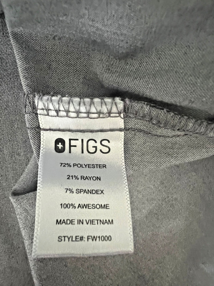 FIGS Technical Collection Uniform Scrubs Top Small Women's Single Front Pocket