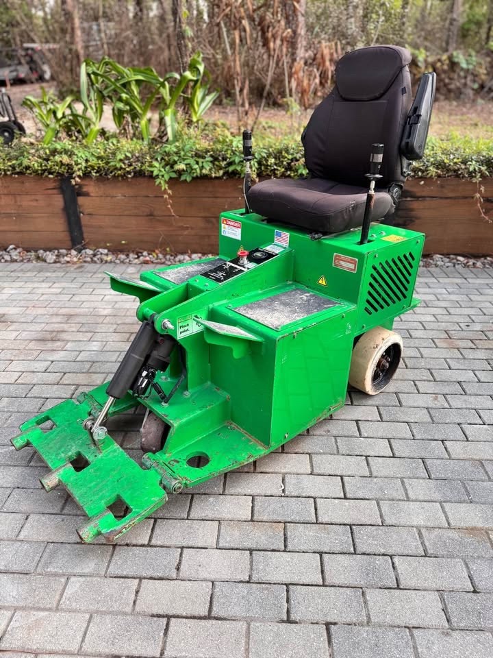 2018 Blast Pro BRB1500 Electric Floor Scraper