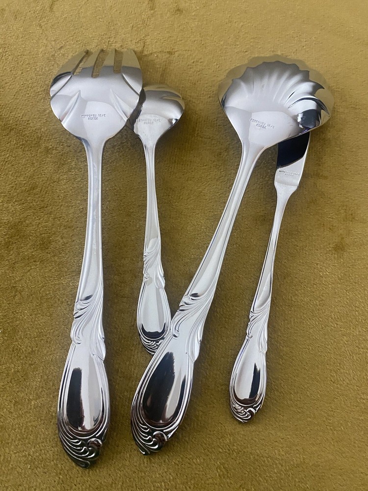 (4)Retroneu Silverplate "Linda" Serving Pieces