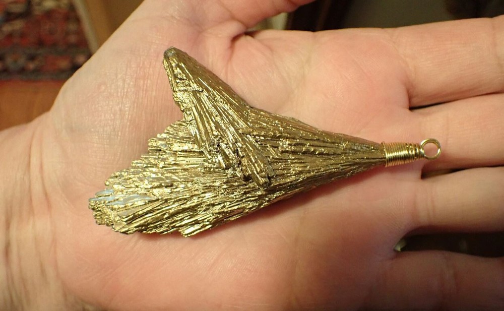Titanium coated Kyanite Rough, Reversible Pendant