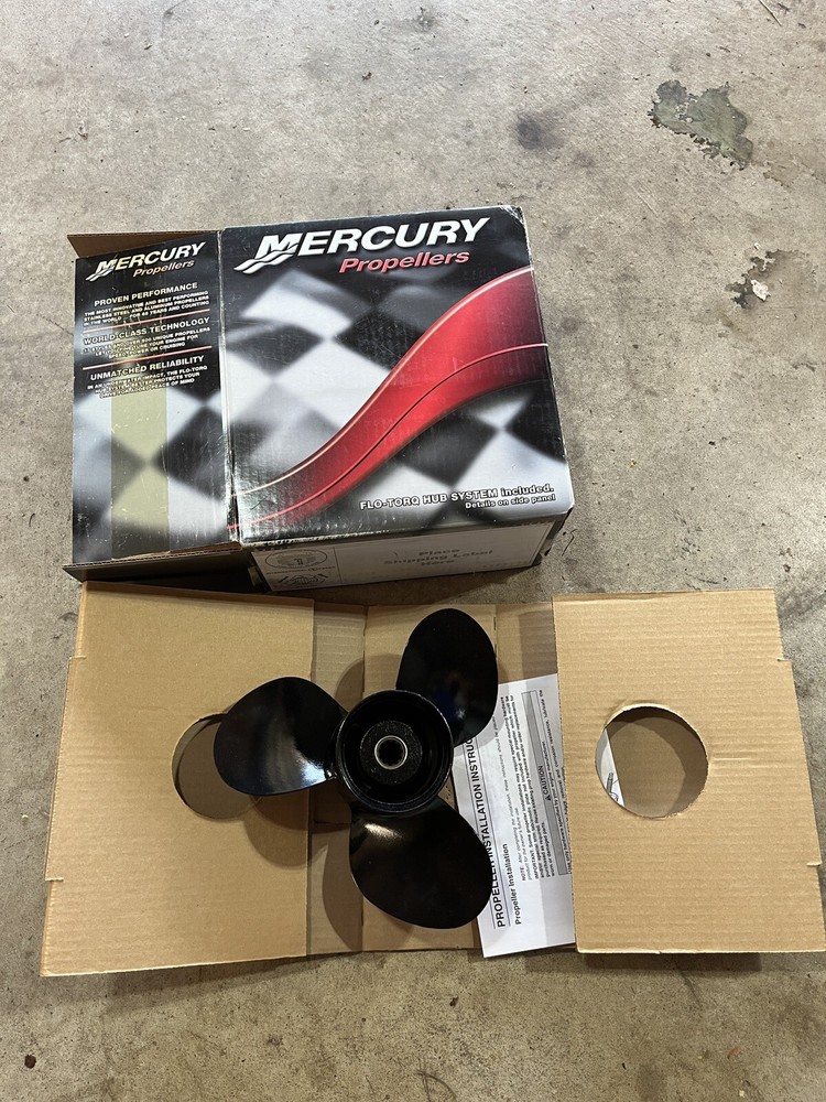 OEM Mercury Propeller 48-33774A1