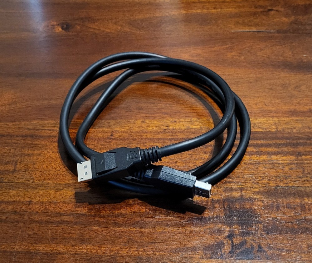 DisplayPort Cable AWN E119932 Style 20276 VW-1