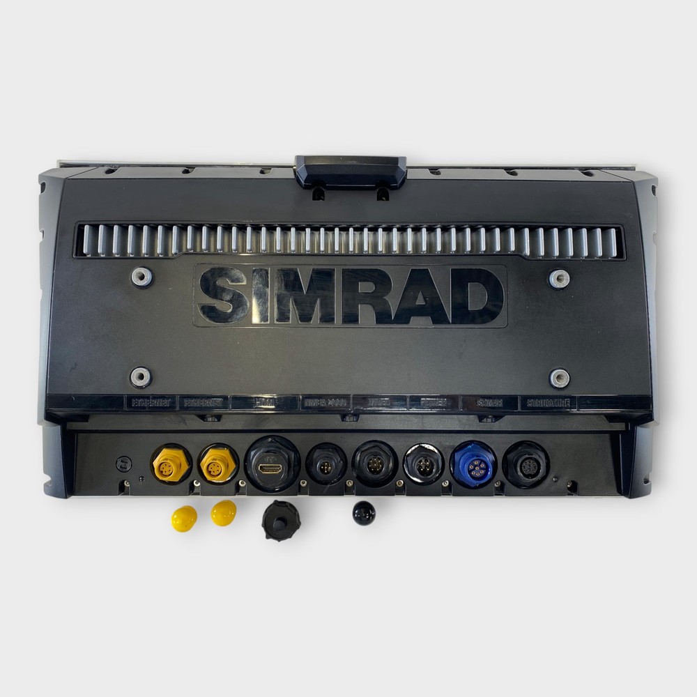 Simrad NSS16 Evo2 16" Multifunction Display MFD Chartplotter (Tested Good)