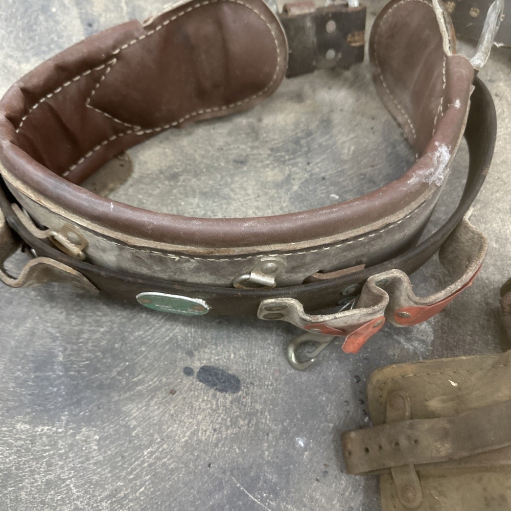 Buckingham Pole Climbing Gear Set!! Includes Spikes / Safety strap / Bag