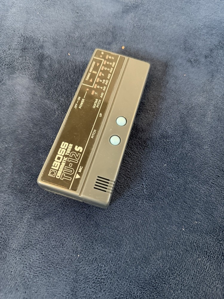 BOSS TU-12S Electronic Chromatic Tuner (TESTED WORKING)