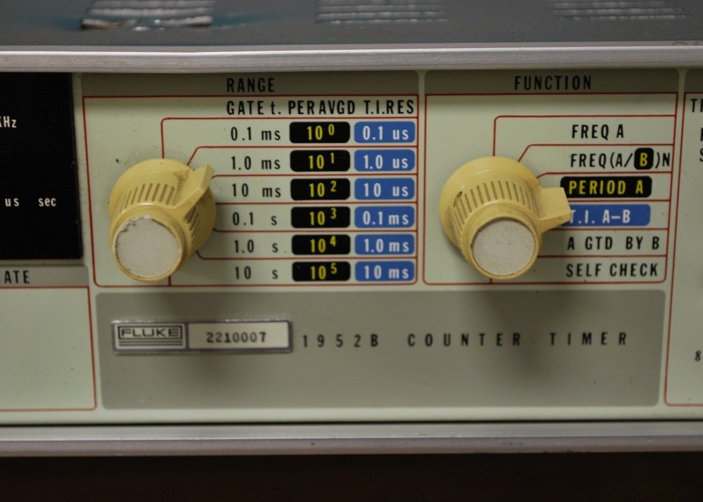 Fluke 1952B Counter Timer - USED