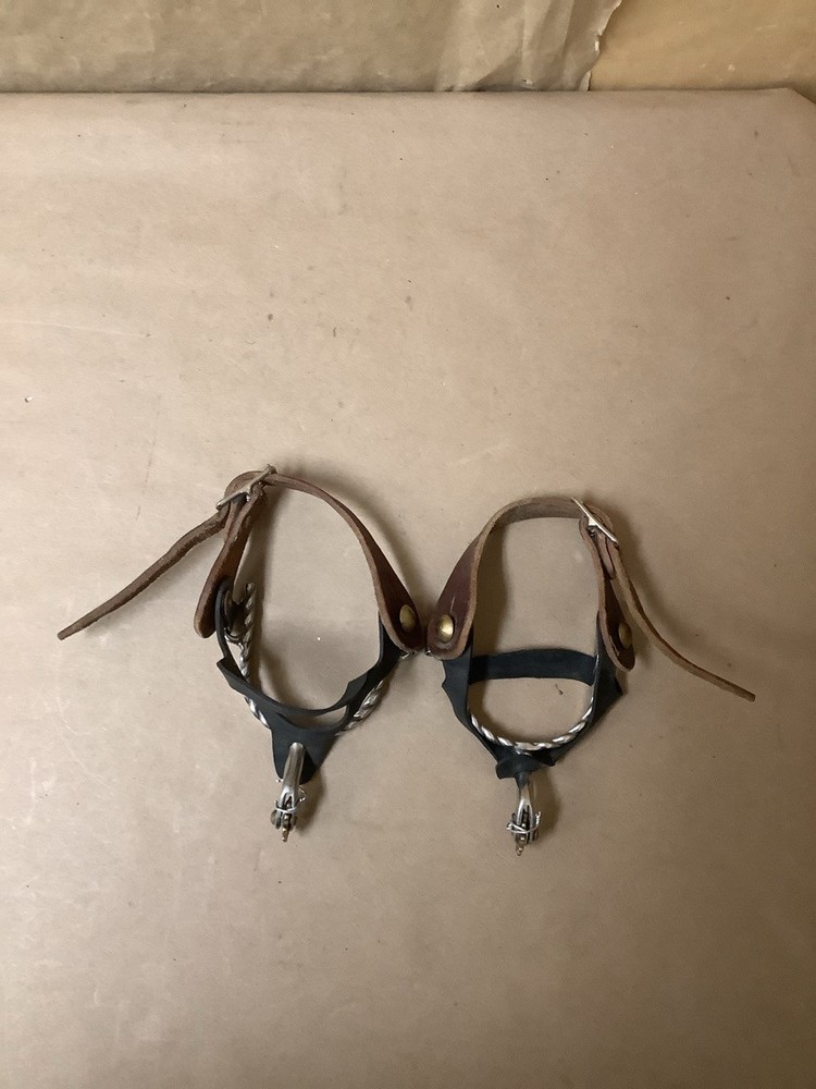 SMALL PAIR SPURS (G29012426)