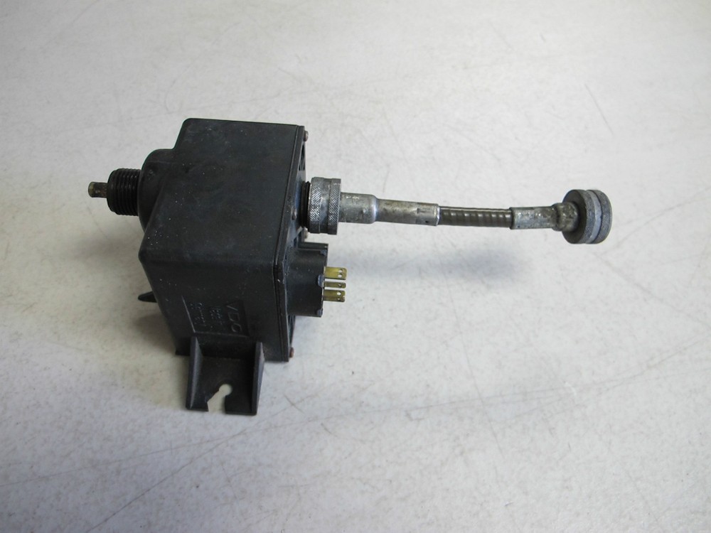 1975 Porsche 911 VDO Cruise Control Module W800
