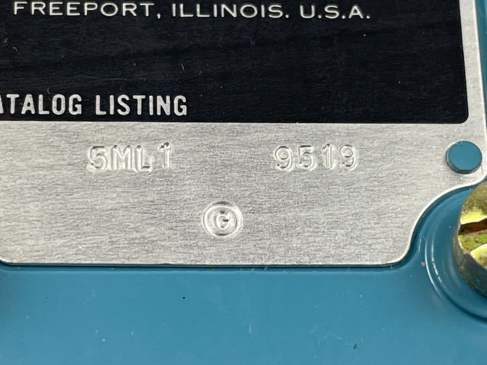 Micro Switch 5ML1 9519 Roller Plunger Limit Switch