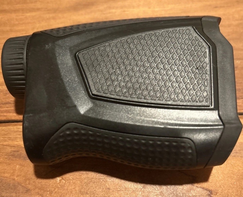 Short Par 4 Golf Laser Rangefinder