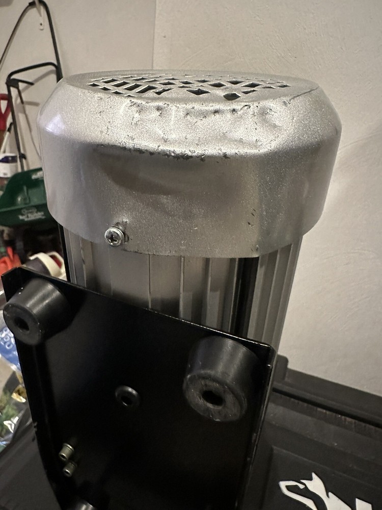 DAYTON Refrigerant Evacuation Pump