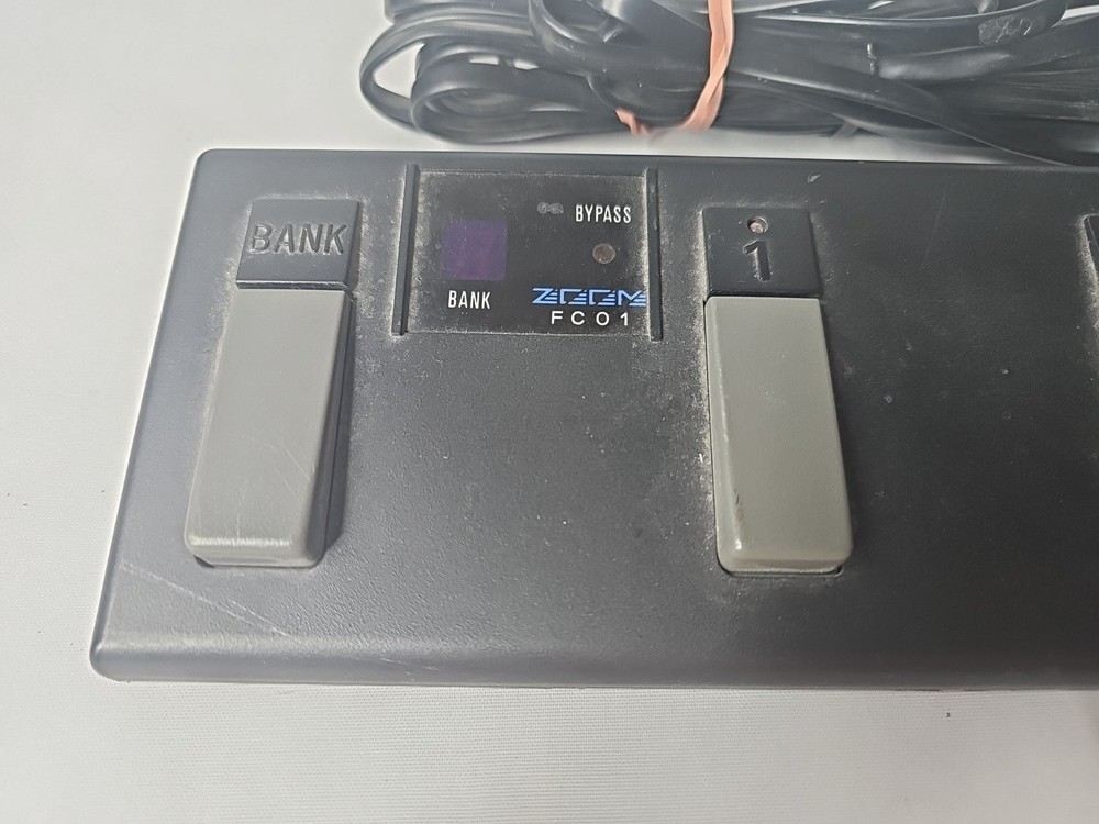 Zoom FC01 Remote Foot Controller 4 Button MIDI Controller w/ Bank Button