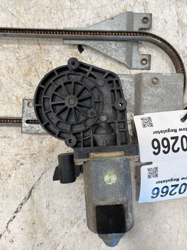 2008 Peterbilt 389 Window Regulator (621-10266)