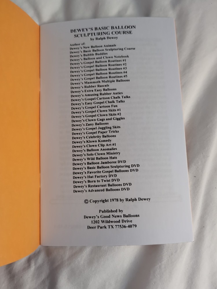 Dewey's Basic Balloon Sculpturing Course Expanded Version Booklet