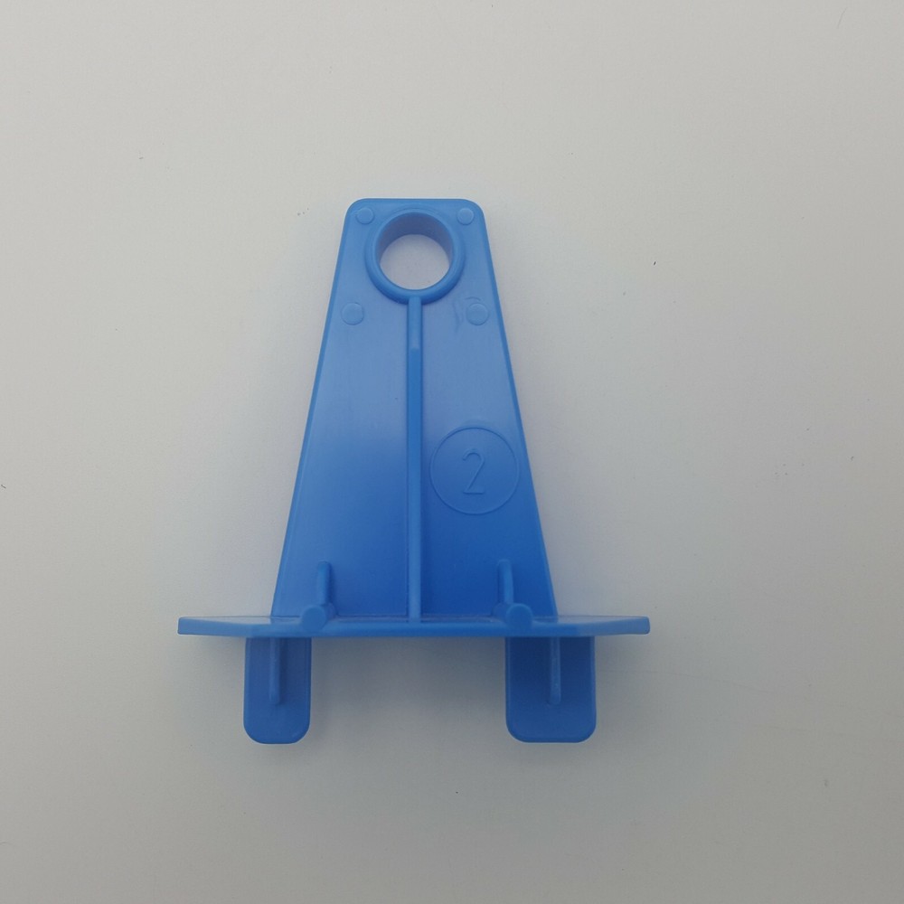 Mouse Trap Gear Support Number 2 Blue 04657 Replacement Game Part 1986