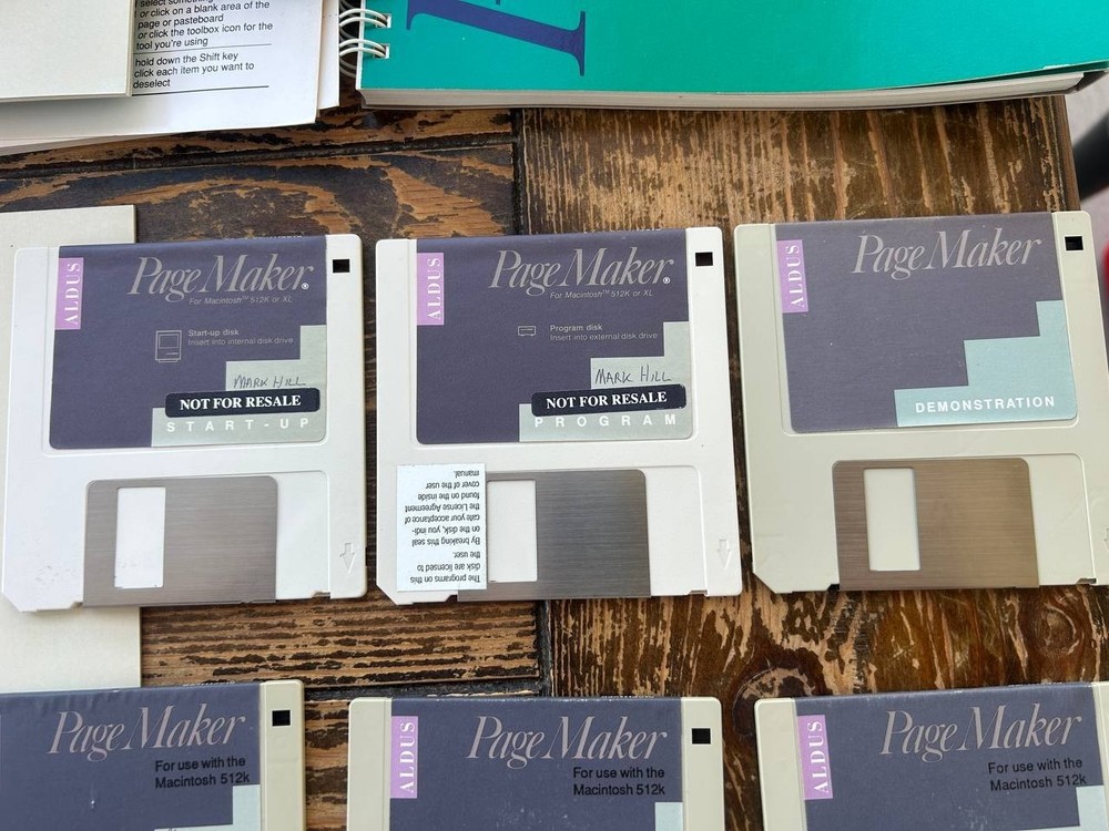 Aldus PageMaker Macintosh Boxed Software Large Disk Lot Manuals
