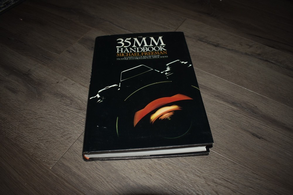 The 35 MM Handbook: Complete Course From Basic Techniques to Pro Apps 1980