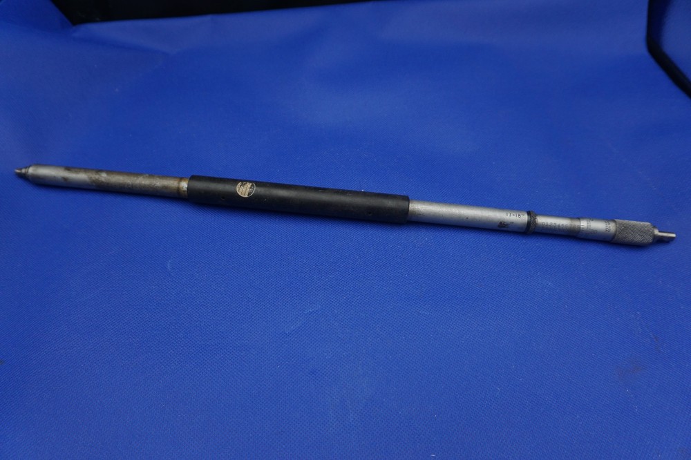 Starrett 824 Inside Micrometer 17-18" Range, .001"
