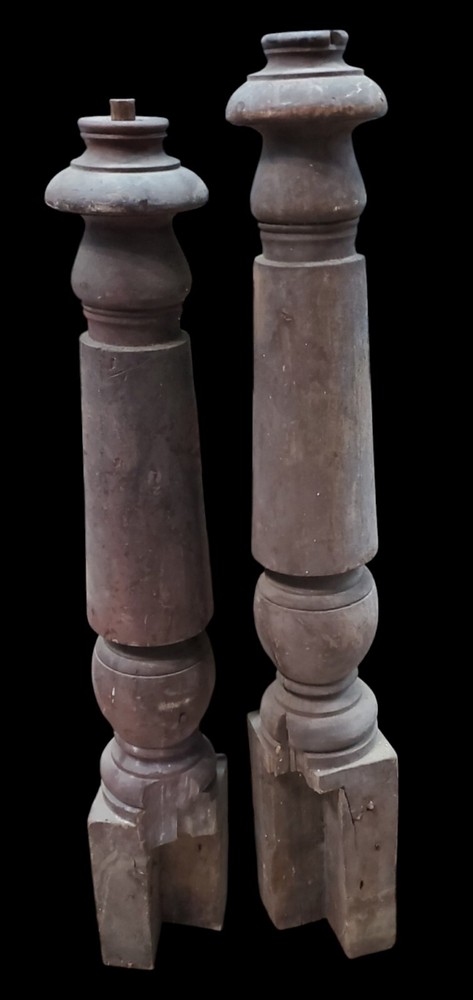 Pair Of Newel Posts *Gam0211
