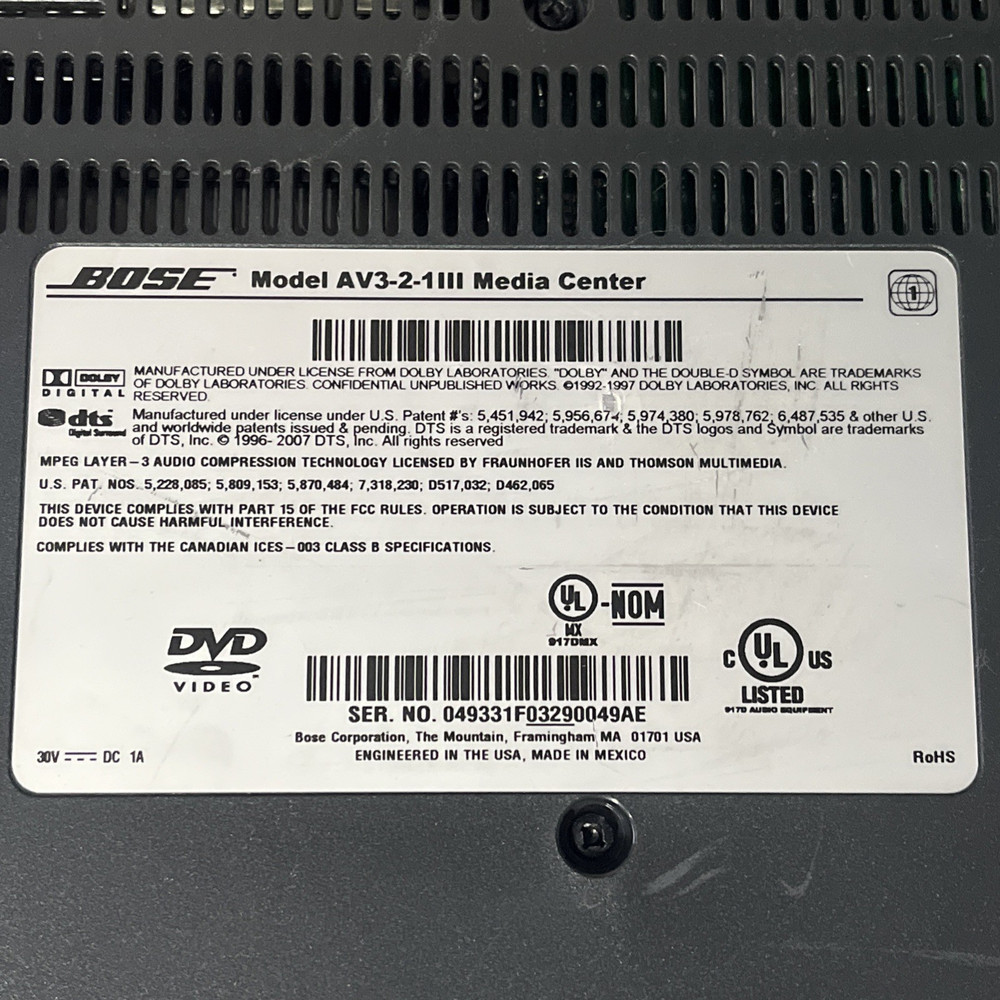 BOSE AV3-2-1 MEDIA CENTER