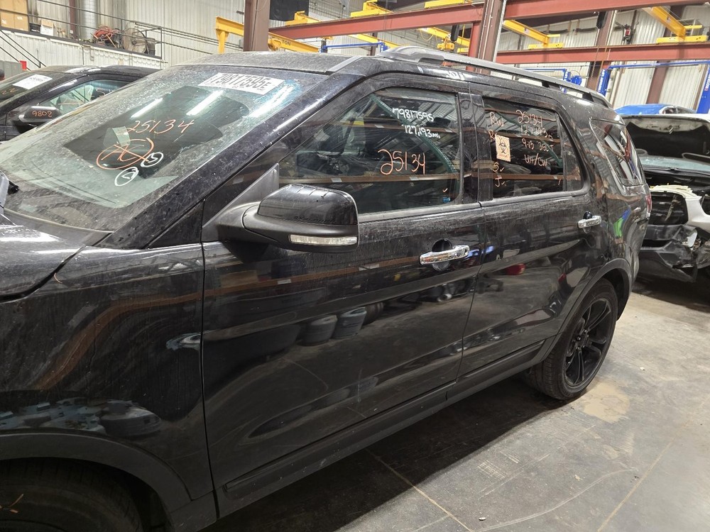 Used Infotainment Display fits: 2014 Ford Explorer Front display 8`` screen ID D