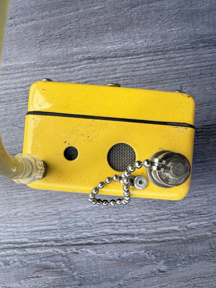 Zellweger Analytics Lumidor Micro MAX Pro Gas Detector Unit with Case, Untested