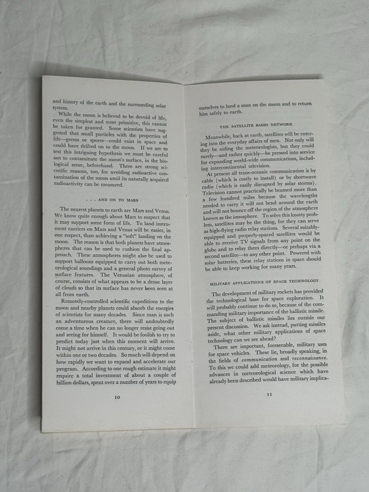 Introduction to Outer Space Eisenhower White House Pamphlet 1958 Original
