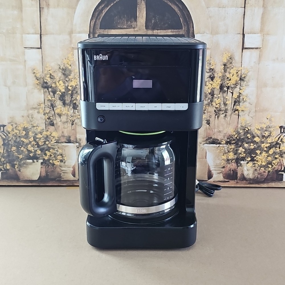 Braun (KF 7000) Black Brew Sense Automatic 12 Cup Drip Coffee Maker Bundle