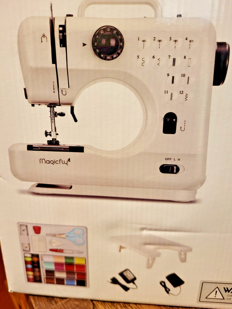 Magicfly 12 Stitch Reverse Sewing Machine Battery & Plug in, with Accessories