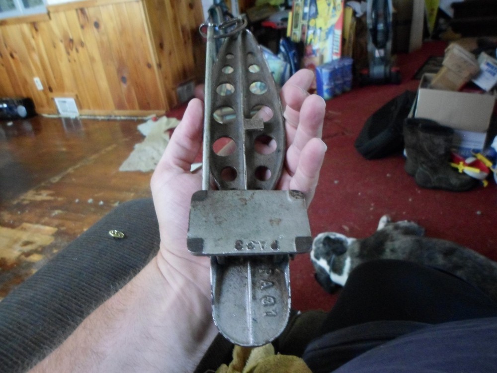 vintage LUDWIG 1925 DRUM PEDAL