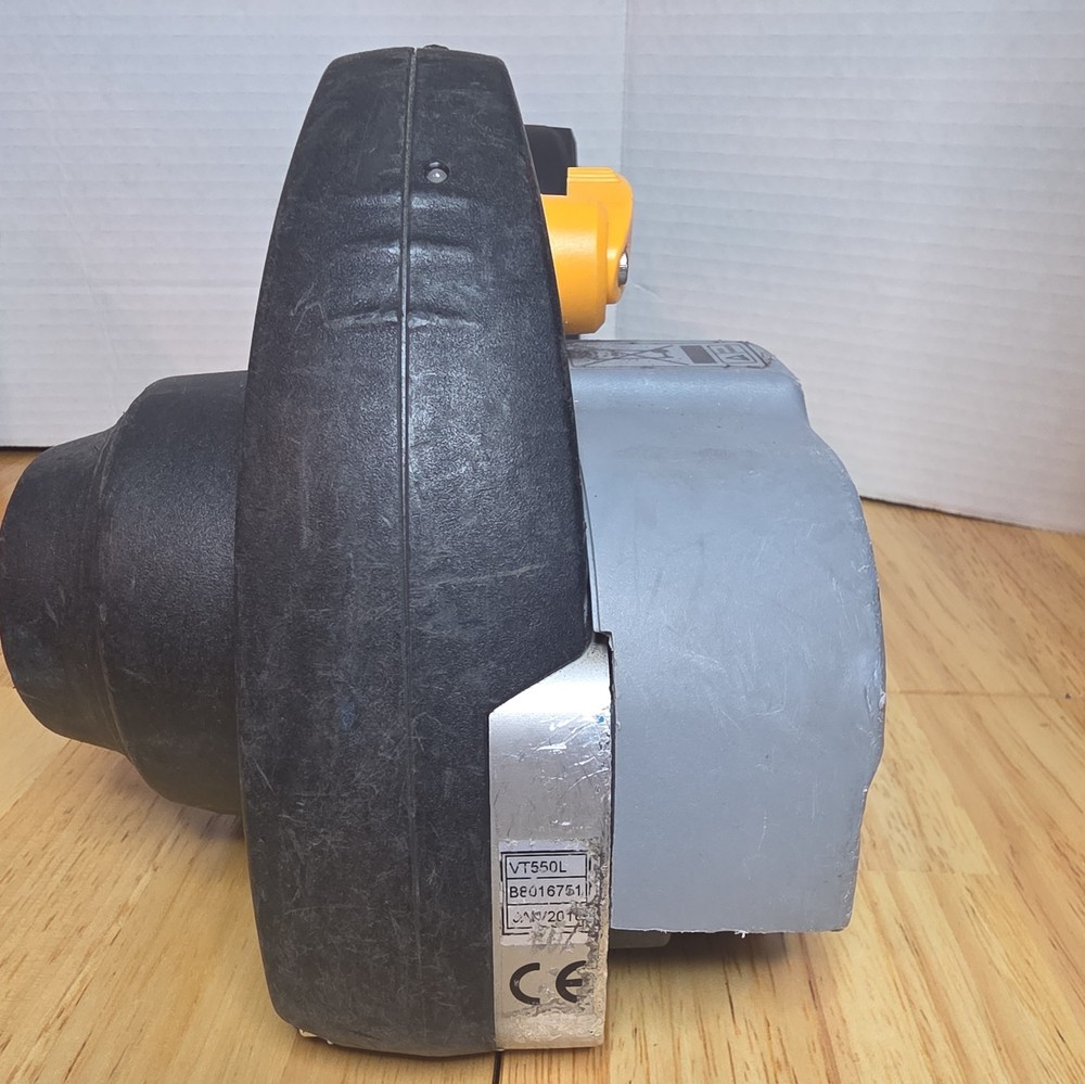 PAC Strapping VT550L battery-powered plastic strapping tool.