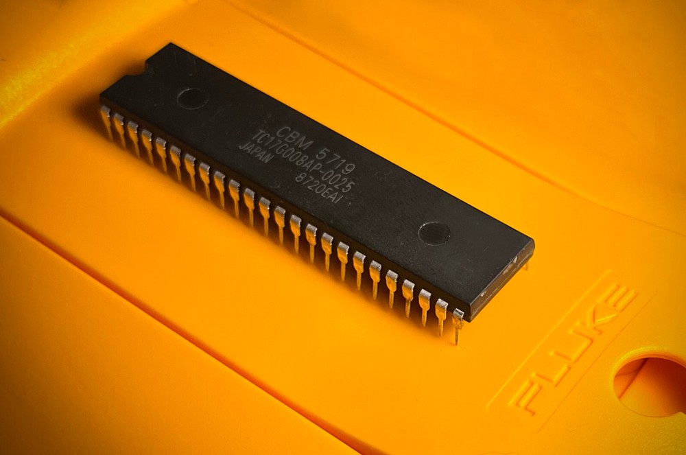 AMIGA A500; A2000 5719 GARY + SOCKET