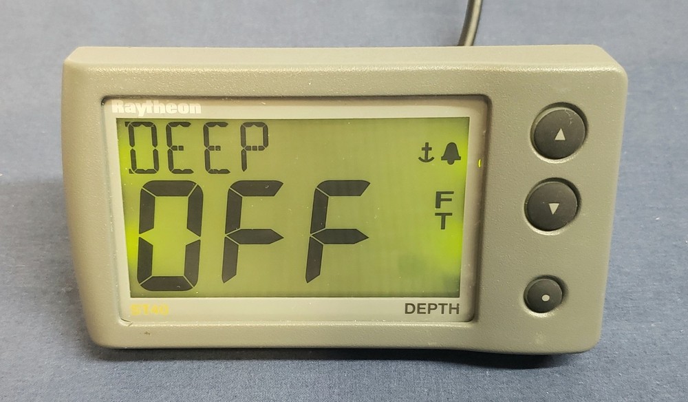 Raymarine ST40 Depth Display E22038