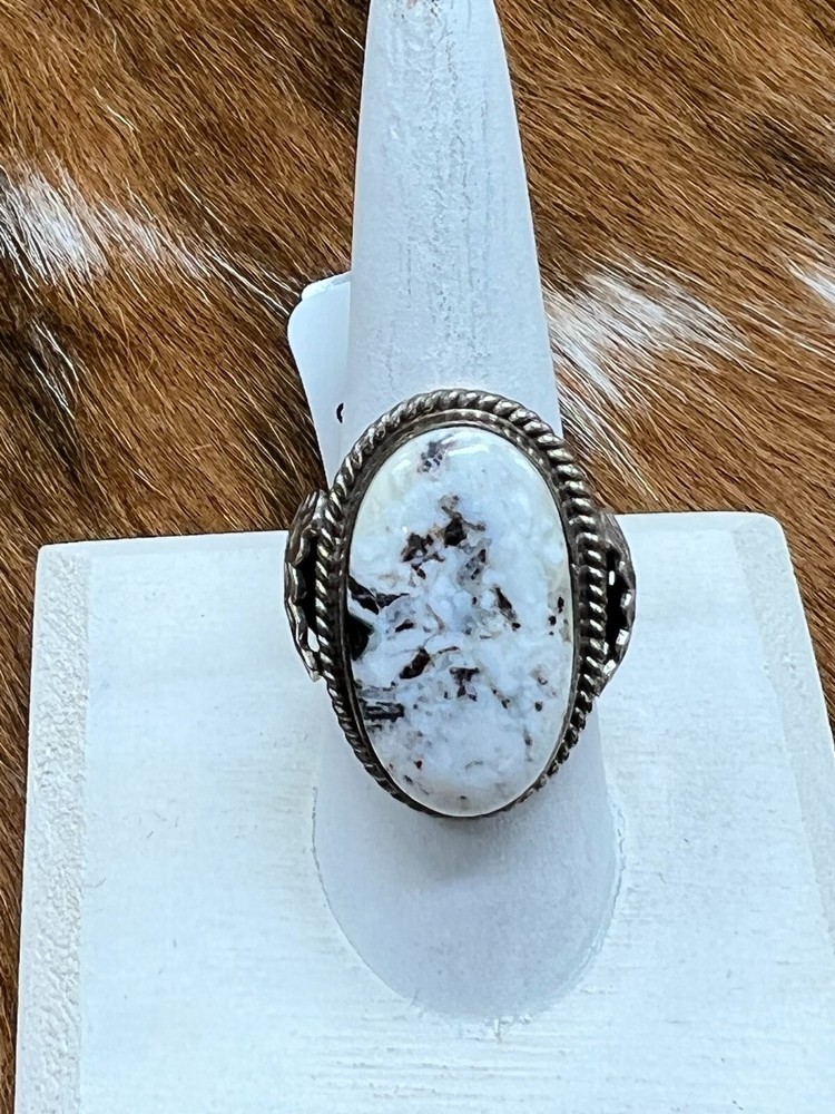 WHITE BUFFALO ~ STONE ~ RING (8)
