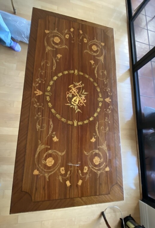 Foldable wood poker table