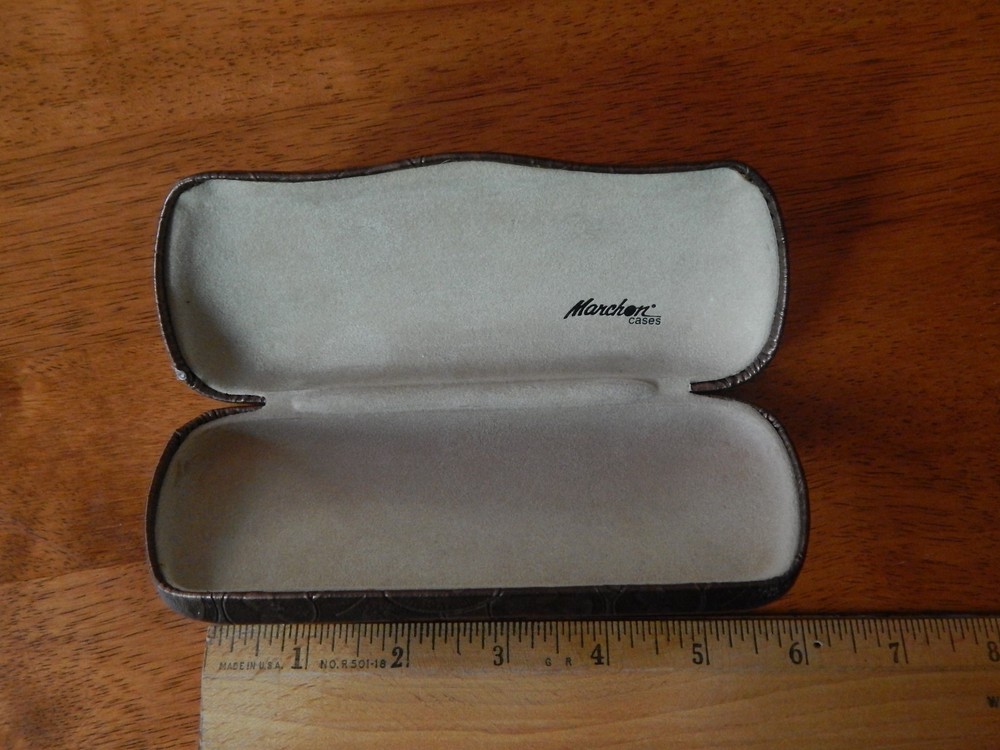 Marchon Cases [Eyewear Protection] Random Coins Currency Pattern Ltd HTF CASE