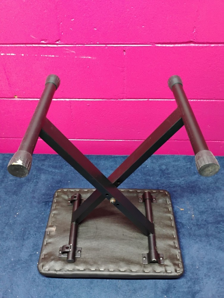 Casio ARBENCH X-Style Adjustable Padded Folding Keyboard Bench-Black