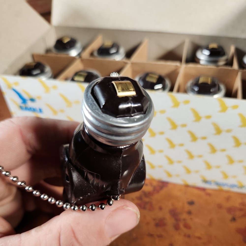 10 Eagle Bakelite Socket Adapters With Pull Chain USA Vintage polarized 718B