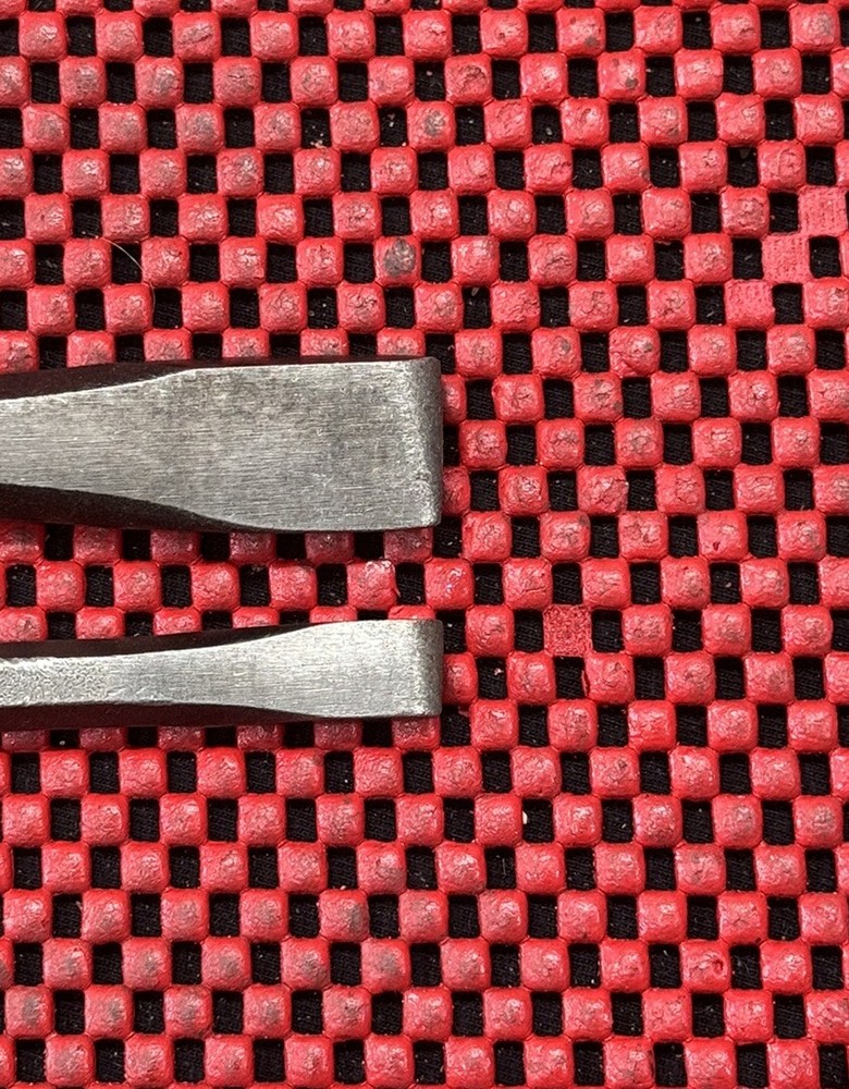 Matco Tools 2 PC LC206M & LC125M Chisel Bit Set S2