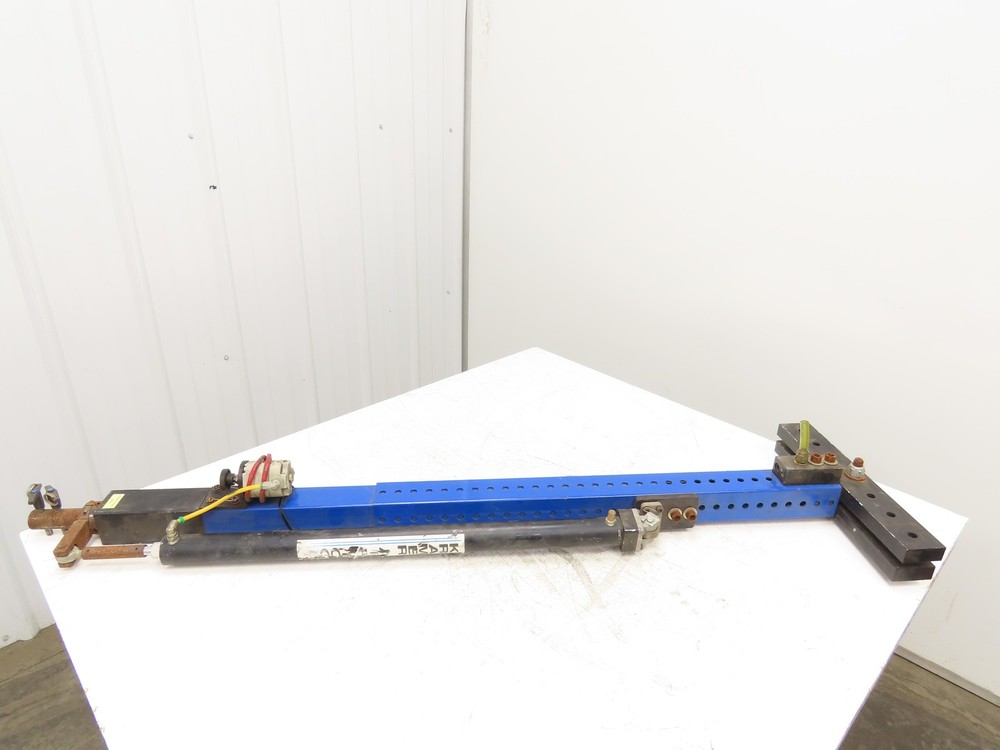 Kramer Pneumatic Tool 24" Stroke Lifter Puller Tool Air Assisted Lifting